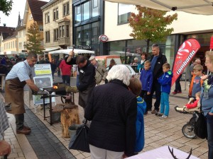 Ralf Häußler und Martin Bäuml (von links) am Amboß
